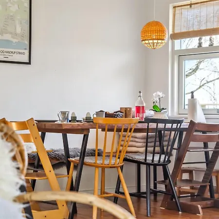 Usbjorn - 500m From The Sea By Interhome *