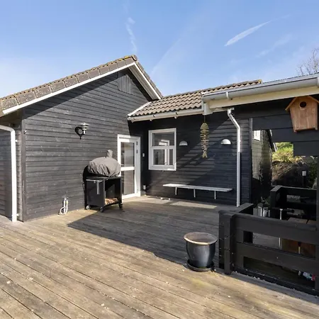 Holiday home Usbjorn - 500m From The Sea By Interhome Ebeltoft