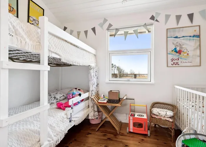 Usbjorn - 500m From The Sea By Interhome Ferienhaus *